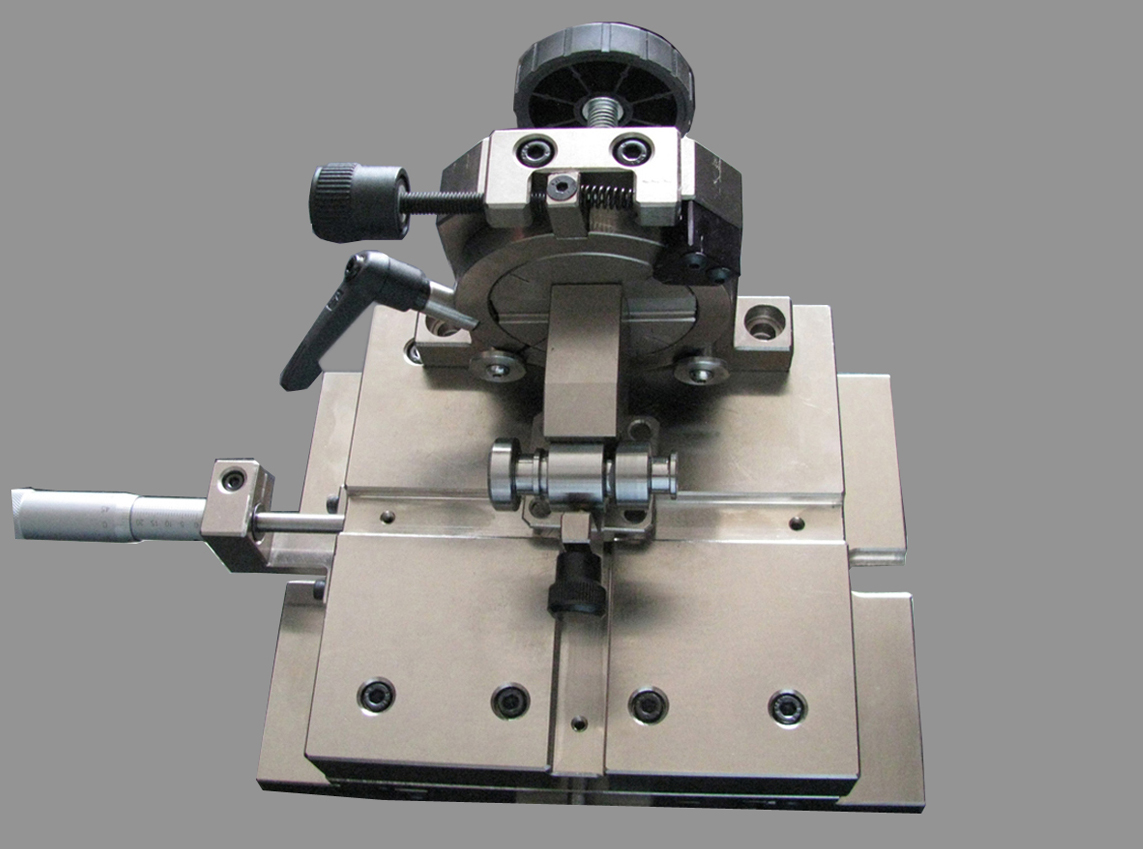 Universal Rotary fixture with Y table